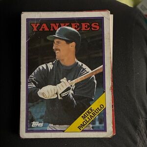 Topps Yankees Card Mike pagliarulo